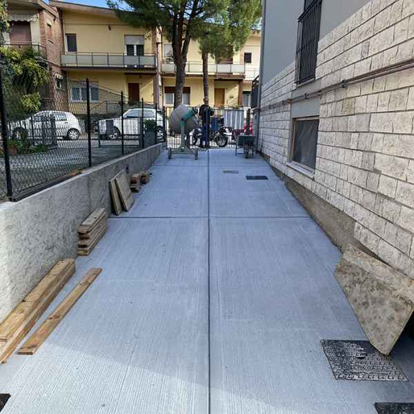 Esterno (Pesaro)